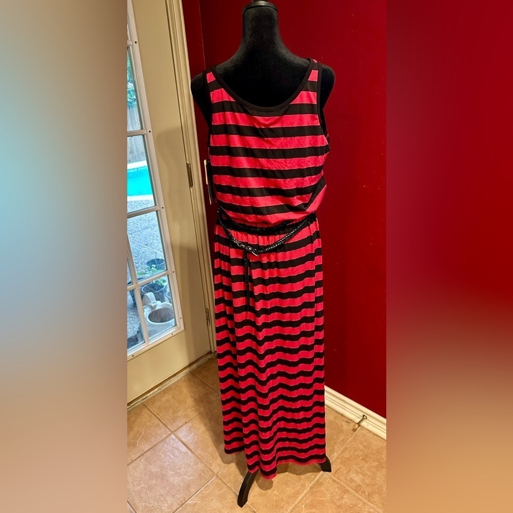 Fever Pink Ginger & Black Striped Maxi Dress Size Small Sleeveless Stretch NWT - Picture 2 of 10